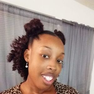 Meet your Posher, Jasmine